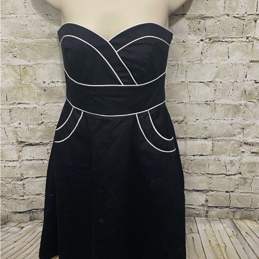 Womens Size 0 Black White Strapless Sheath Dress With Pockets